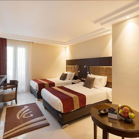 מלון עיין סוחנה Grand Ocean El Sokhna מראה חיצוני תמונה A room at the hotel