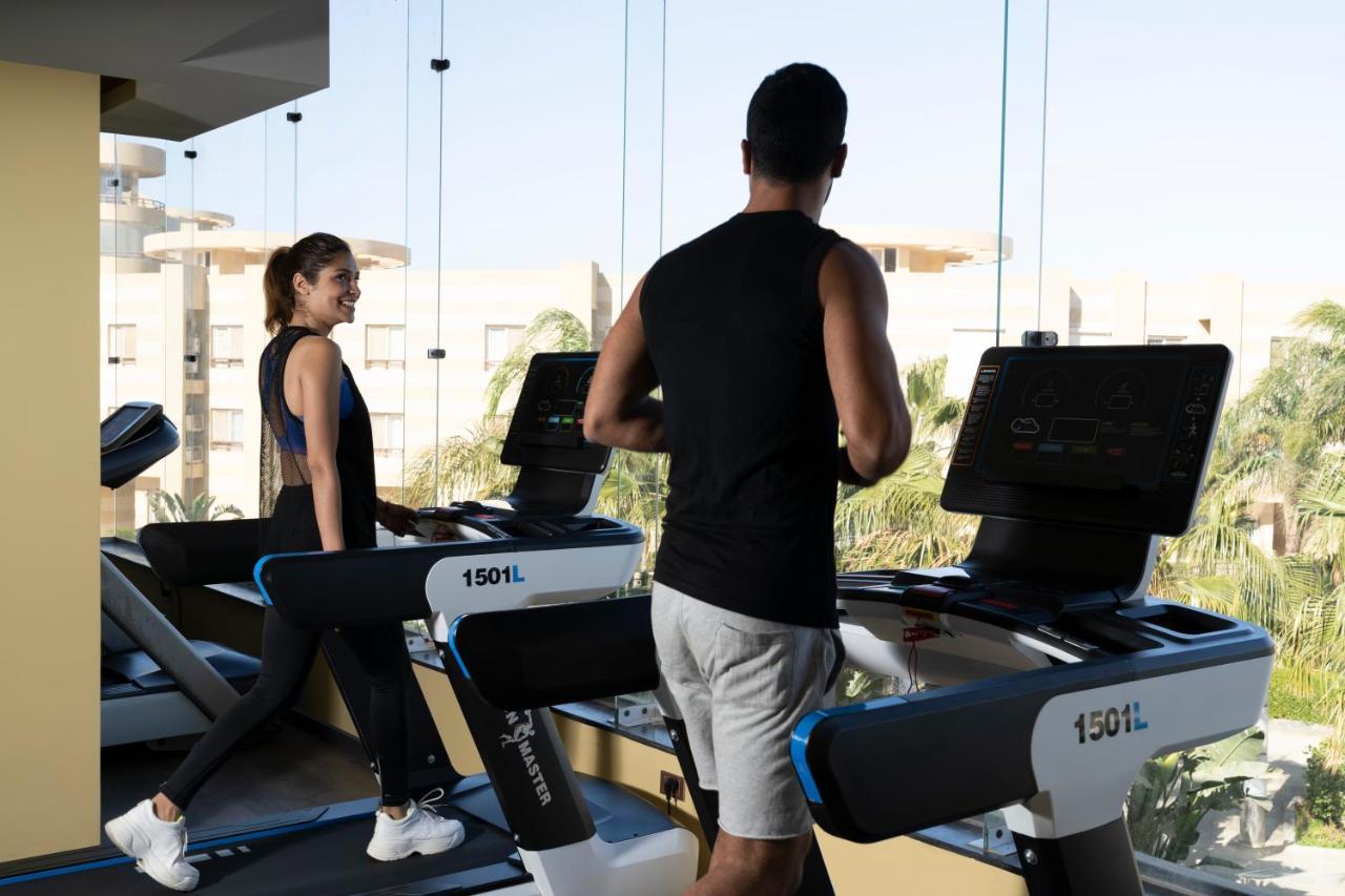 מלון עיין סוחנה Grand Ocean El Sokhna מראה חיצוני תמונה A treadmill