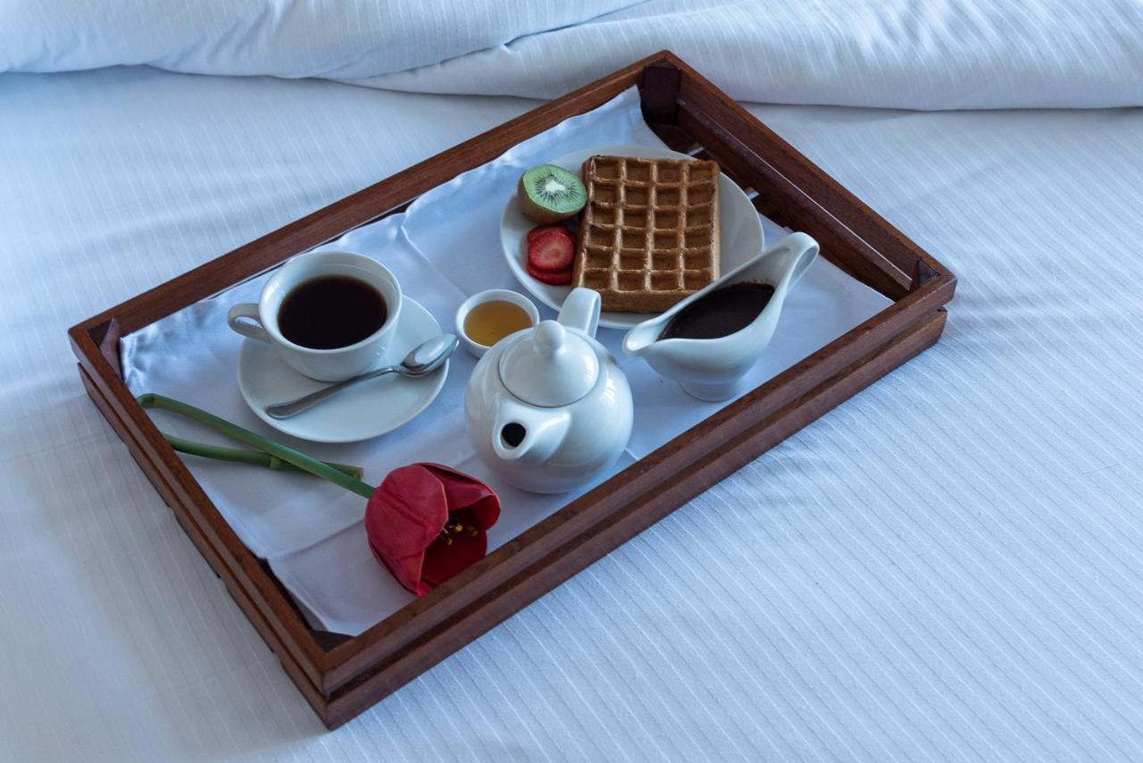 מלון עיין סוחנה Grand Ocean El Sokhna מראה חיצוני תמונה Room service breakfast