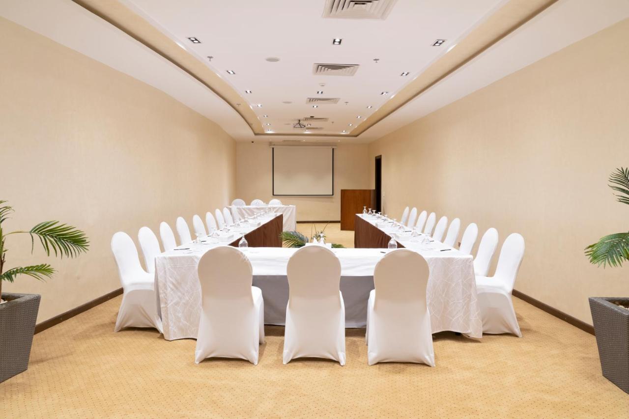 מלון עיין סוחנה Grand Ocean El Sokhna מראה חיצוני תמונה Meeting room at the hotel