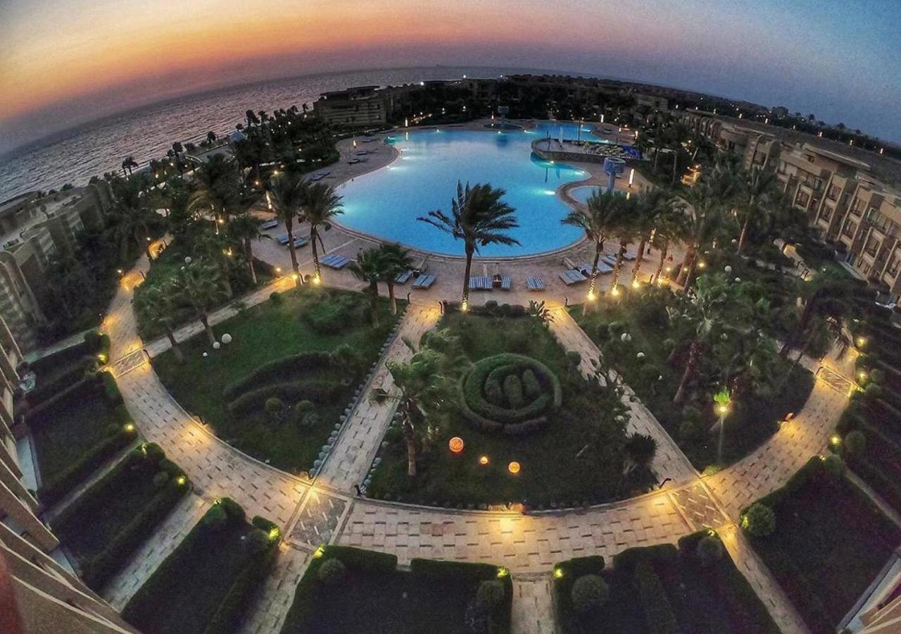 מלון עיין סוחנה Grand Ocean El Sokhna מראה חיצוני תמונה Aerial view of the resort